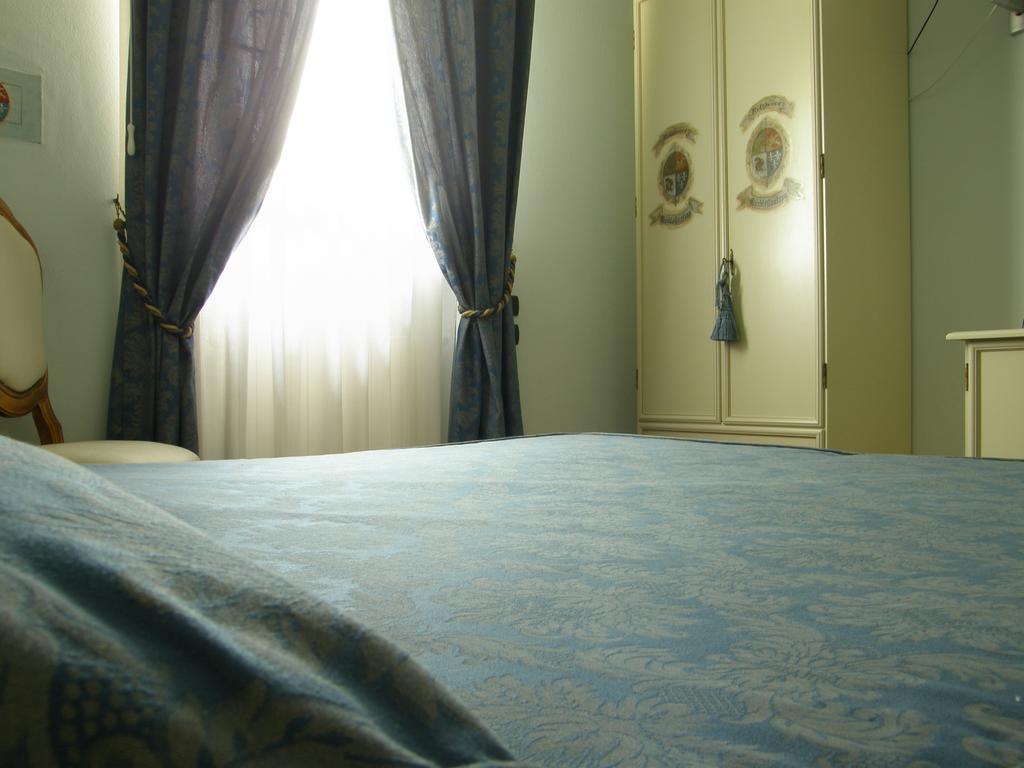 Bed and breakfast Meuble' Cortina